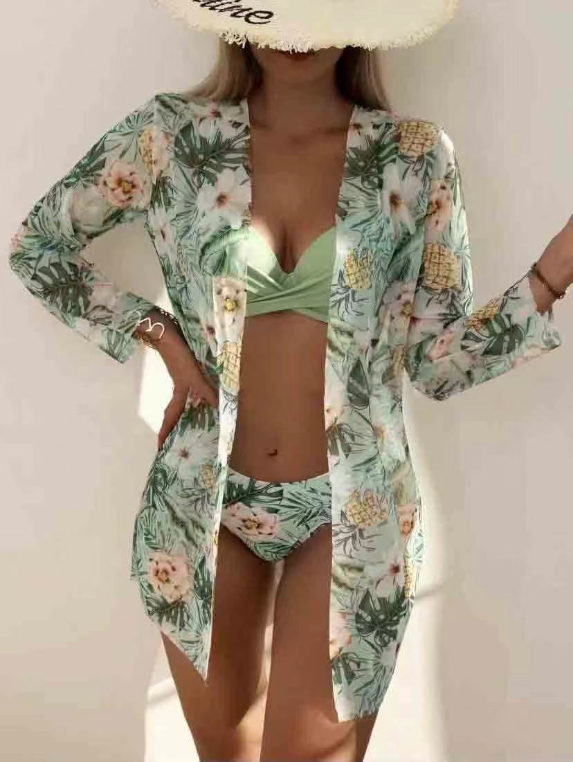 Emerald Seduction 3-Piece Bikini Set – Sexy Green Swimwear | Girlie
